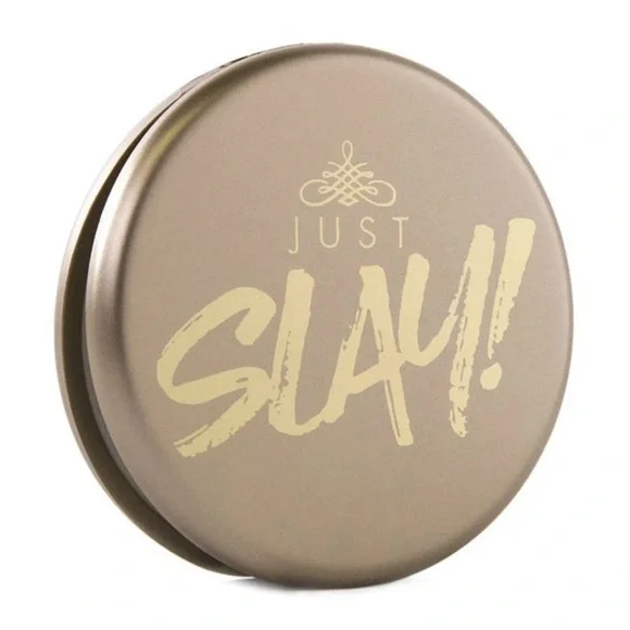 UNLISTED FLYER 4 MAKEUP 💄 - Picture 4 of 7